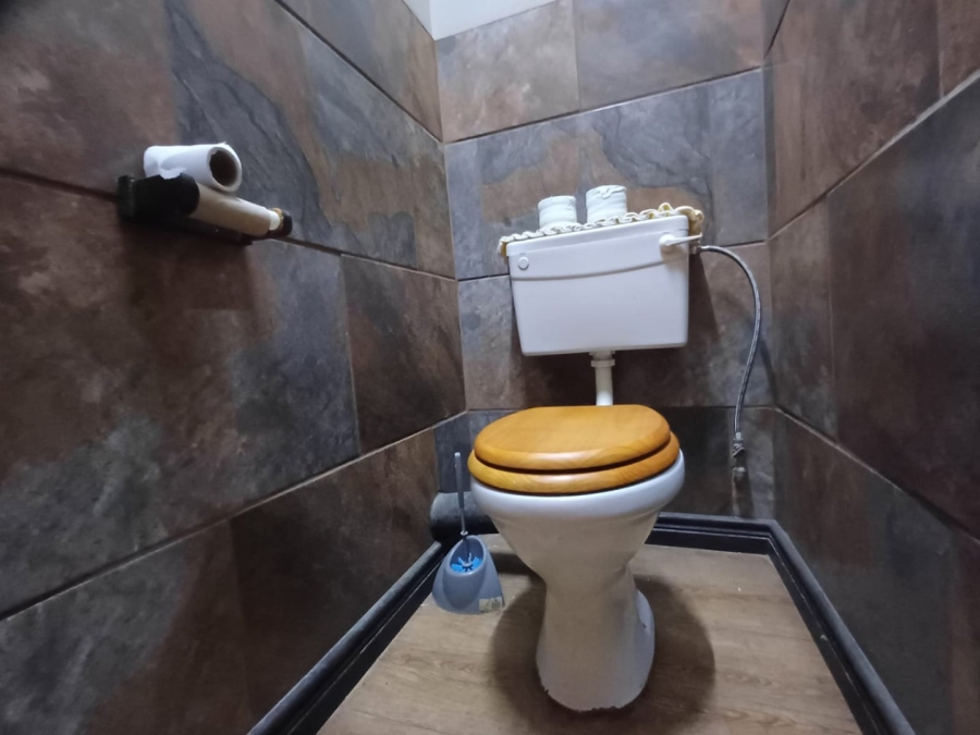 3 Bedroom Property for Sale in Stilfontein North West